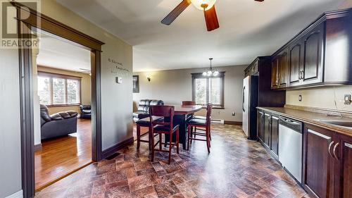 35 Lawlors Road, Paradise, NL - Indoor Photo Showing Kitchen