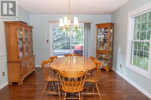 244 Appin Road, Southwest Middlesex (Glencoe), ON - Indoor Photo Showing Dining Room