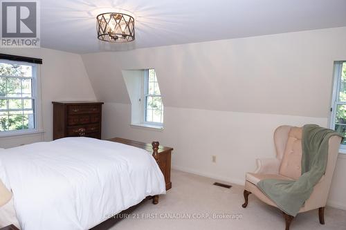 244 Appin Road, Southwest Middlesex (Glencoe), ON - Indoor Photo Showing Bedroom