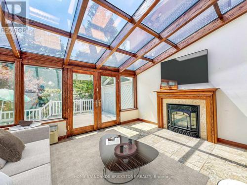 45 Madawaska Avenue S, Toronto (Newtonbrook East), ON - Indoor Photo Showing Living Room With Fireplace