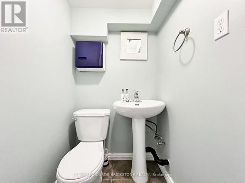 45 Madawaska Avenue S, Toronto (Newtonbrook East), ON - Indoor Photo Showing Bathroom