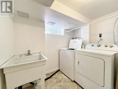 45 Madawaska Avenue S, Toronto (Newtonbrook East), ON - Indoor Photo Showing Laundry Room