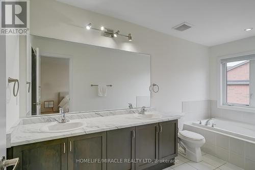 64 Fortis Crescent, Bradford West Gwillimbury, ON - Indoor Photo Showing Bathroom