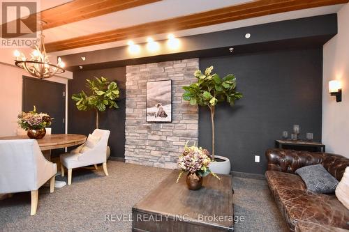 404 - 20 Koda Street, Barrie (Holly), ON - Indoor