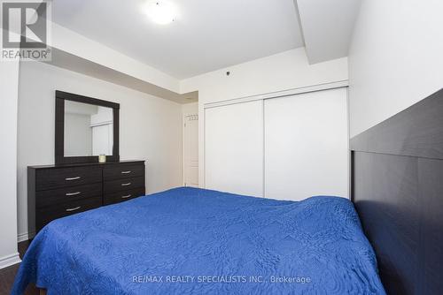 216 - 830 Scollard Court, Mississauga, ON - Indoor Photo Showing Bedroom