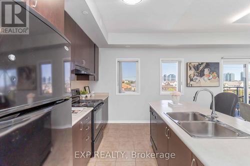 409 - 5170 Winston Churchill Boulevard, Mississauga (Churchill Meadows), ON - Indoor Photo Showing Kitchen With Double Sink