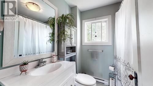 25 O'Neil Avenue, St. John'S, NL - Indoor Photo Showing Bathroom