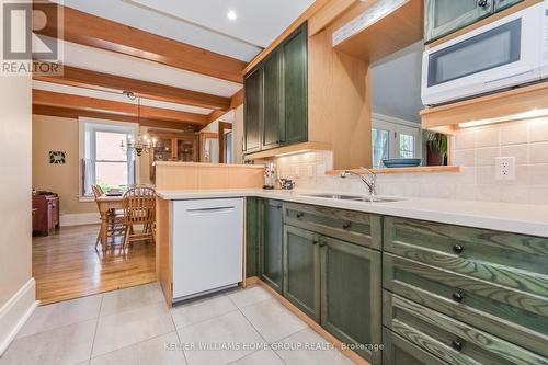 380 Garafraxa Street W, Centre Wellington (Fergus), ON - Indoor Photo Showing Kitchen With Double Sink