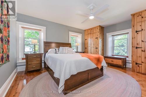 380 Garafraxa Street W, Centre Wellington (Fergus), ON - Indoor Photo Showing Bedroom