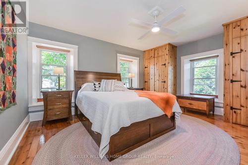 380 Garafraxa Street W, Centre Wellington, ON - Indoor Photo Showing Bedroom