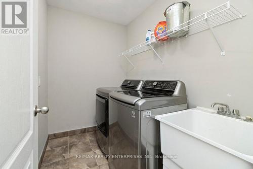 119 - 1035 Victoria Road S, Guelph, ON - Indoor Photo Showing Laundry Room