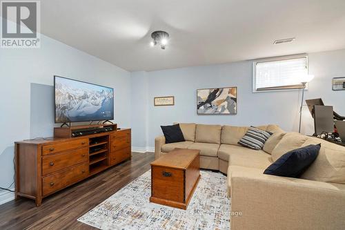 119 - 1035 Victoria Road S, Guelph, ON - Indoor Photo Showing Living Room