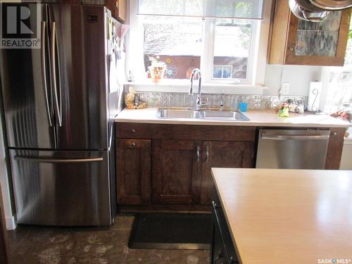 701 Pine Drive, Tobin Lake, SK - Indoor Photo Showing Kitchen With Double Sink