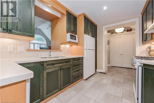 380 Garafraxa Street W, Fergus, ON - Indoor Photo Showing Kitchen