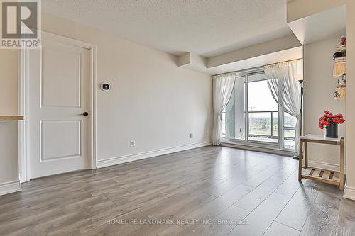 910 - 273 South Park Road, Markham, ON - Indoor Photo Showing Other Room