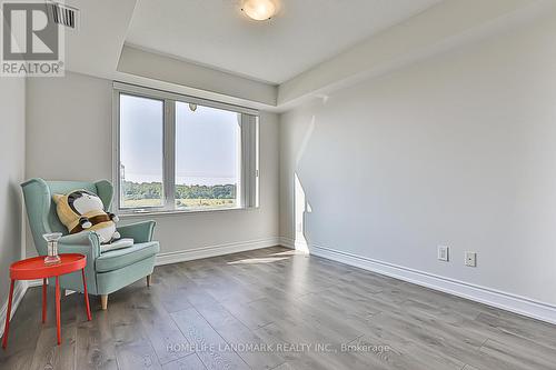 910 - 273 South Park Road, Markham (Commerce Valley), ON - Indoor Photo Showing Other Room