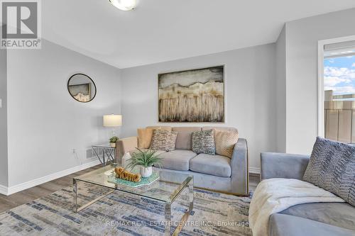 80 Donlamont Circle, Brampton (Northwest Brampton), ON - Indoor Photo Showing Living Room