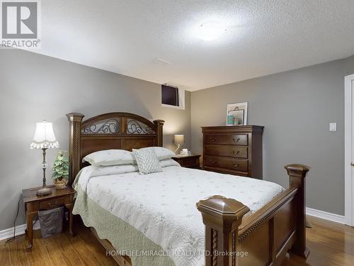 12 Bonavista Drive, Brampton (Credit Valley), ON - Indoor Photo Showing Bedroom