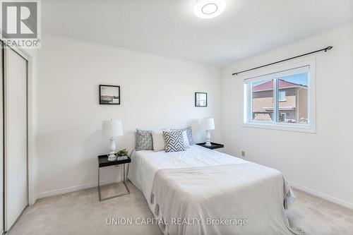 307 Bristol Road W, Mississauga (Hurontario), ON - Indoor Photo Showing Bedroom