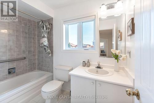 307 Bristol Road W, Mississauga (Hurontario), ON - Indoor Photo Showing Bathroom