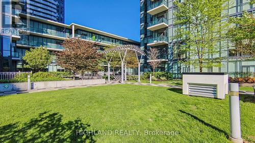 1803 - 4070 Confederation Parkway, Mississauga, ON - Outdoor