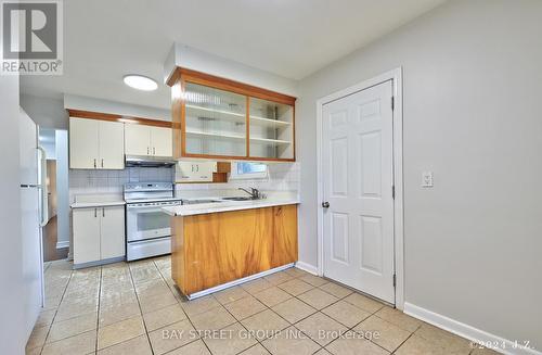 90 Banmoor Boulevard, Toronto (Woburn), ON - Indoor Photo Showing Kitchen