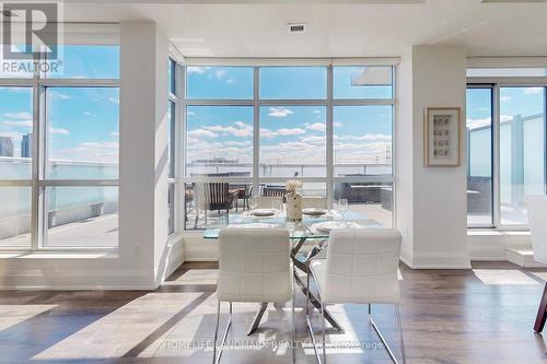 706 - 8763 Bayview Avenue, Richmond Hill, ON - Indoor Photo Showing Dining Room