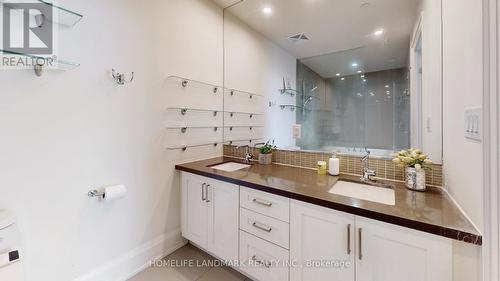 706 - 8763 Bayview Avenue, Richmond Hill, ON - Indoor Photo Showing Bathroom