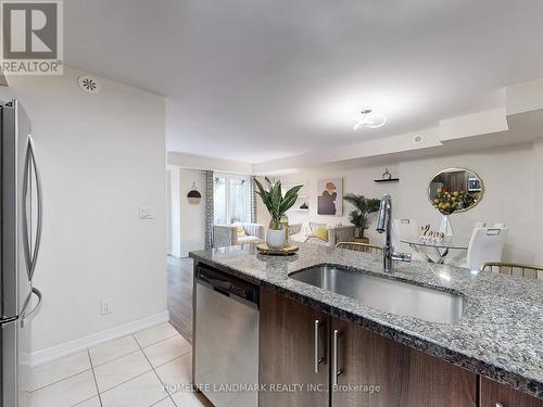 706 - 8763 Bayview Avenue, Richmond Hill, ON - Indoor Photo Showing Kitchen