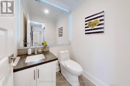 706 - 8763 Bayview Avenue, Richmond Hill, ON - Indoor Photo Showing Bathroom