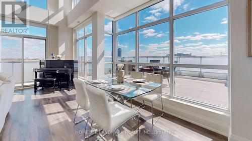 706 - 8763 Bayview Avenue, Richmond Hill, ON - Indoor Photo Showing Dining Room