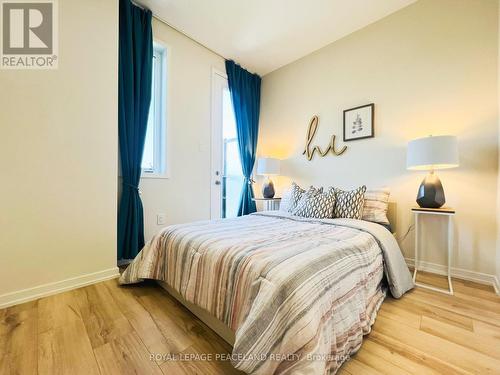 529 Marc Santi Boulevard, Vaughan, ON - Indoor Photo Showing Bedroom