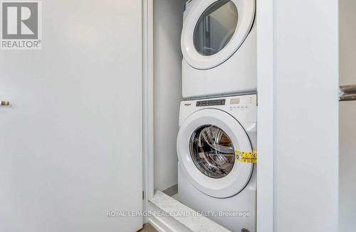 529 Marc Santi Boulevard, Vaughan, ON - Indoor Photo Showing Laundry Room