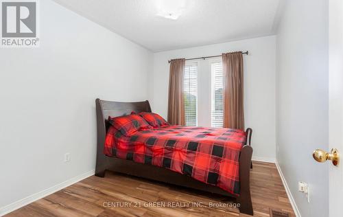 5 Tanglemere Crescent, Brampton, ON - Indoor Photo Showing Bedroom