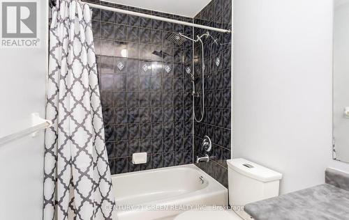 5 Tanglemere Crescent, Brampton, ON - Indoor Photo Showing Bathroom