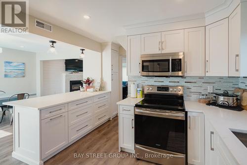 69 Lillian Place, Fort Erie, ON - Indoor Photo Showing Kitchen