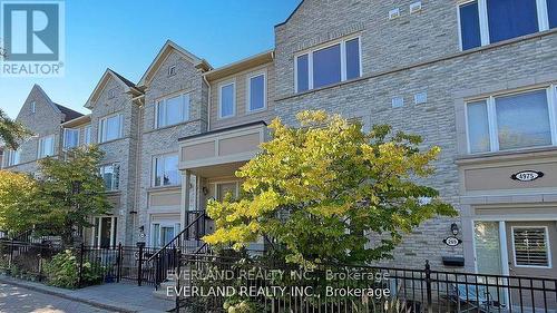 268 - 4975 Southampton Drive, Mississauga, ON - Outdoor