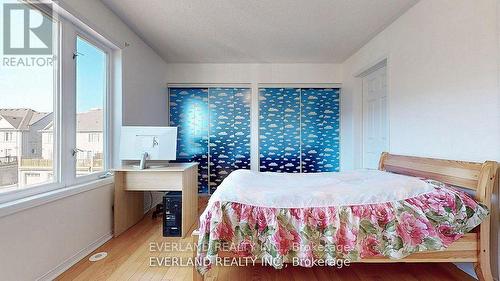 268 - 4975 Southampton Drive, Mississauga, ON - Indoor Photo Showing Bedroom