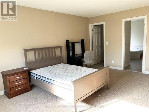 281 Winterberry Boulevard, Thorold, ON - Indoor Photo Showing Bedroom