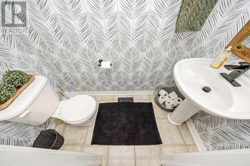 5 Tanners Drive, Halton Hills, ON - Indoor Photo Showing Bathroom