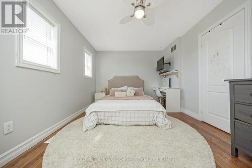 5 Tanners Drive, Halton Hills, ON - Indoor Photo Showing Bedroom