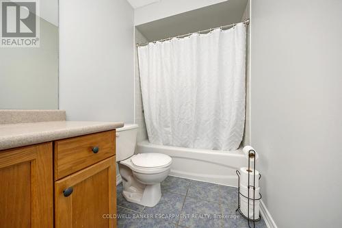 5 Tanners Drive, Halton Hills, ON - Indoor Photo Showing Bathroom