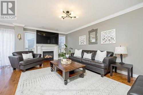 5 Tanners Drive, Halton Hills, ON - Indoor Photo Showing Living Room With Fireplace