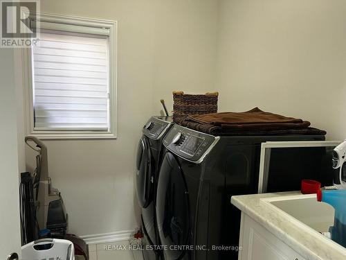 46 Belgium Crescent, Brampton (Northwest Brampton), ON - Indoor Photo Showing Laundry Room