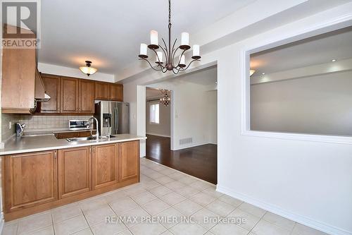 96 Canada Drive, Vaughan (Vellore Village), ON - Indoor Photo Showing Kitchen With Double Sink