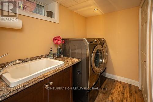 6 Flavian Crescent, Brampton (Southgate), ON - Indoor Photo Showing Laundry Room