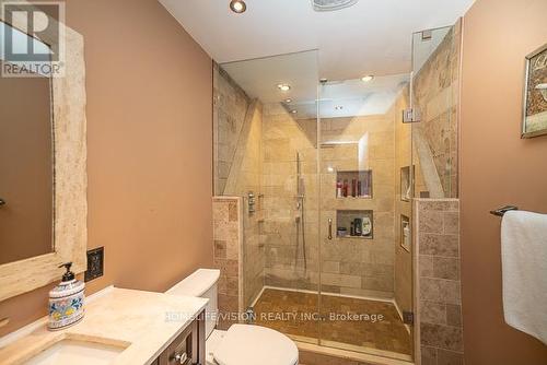 6 Flavian Crescent, Brampton (Southgate), ON - Indoor Photo Showing Bathroom