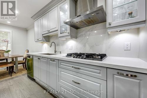 24 Stanbridge Ct Court W, Toronto (Malvern), ON - Indoor Photo Showing Kitchen With Upgraded Kitchen