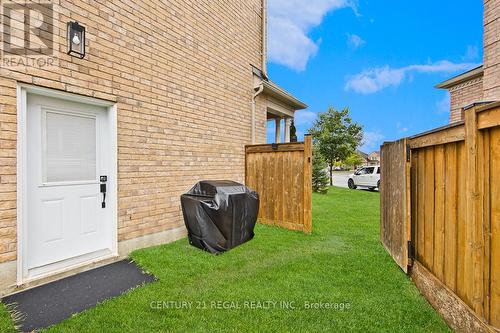 75 Jewelwing Court, Bradford West Gwillimbury, ON - Outdoor With Exterior