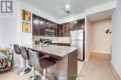 1101 - 225 Webb Drive, Mississauga, ON - Indoor Photo Showing Kitchen With Double Sink